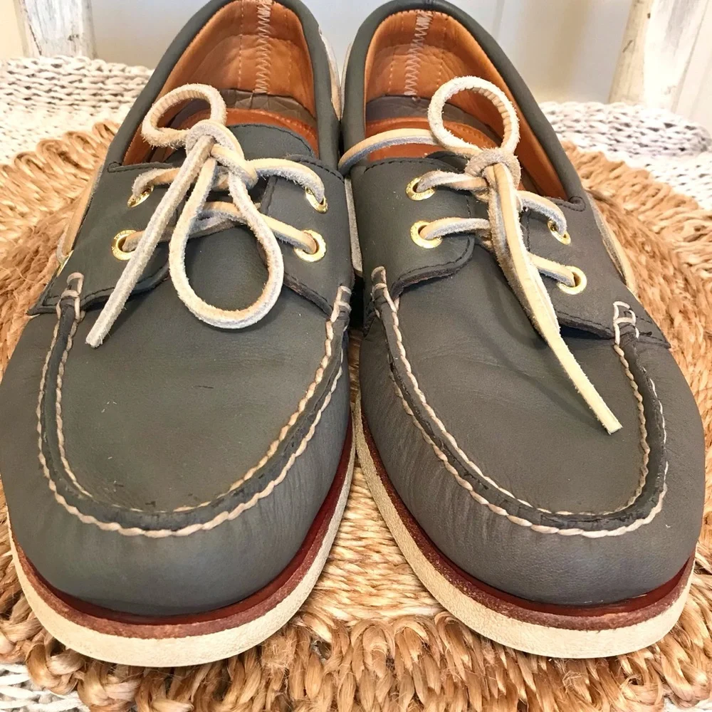 Sperry Gold Cup Authentic Original 2-Eye Boat Shoe Size 10